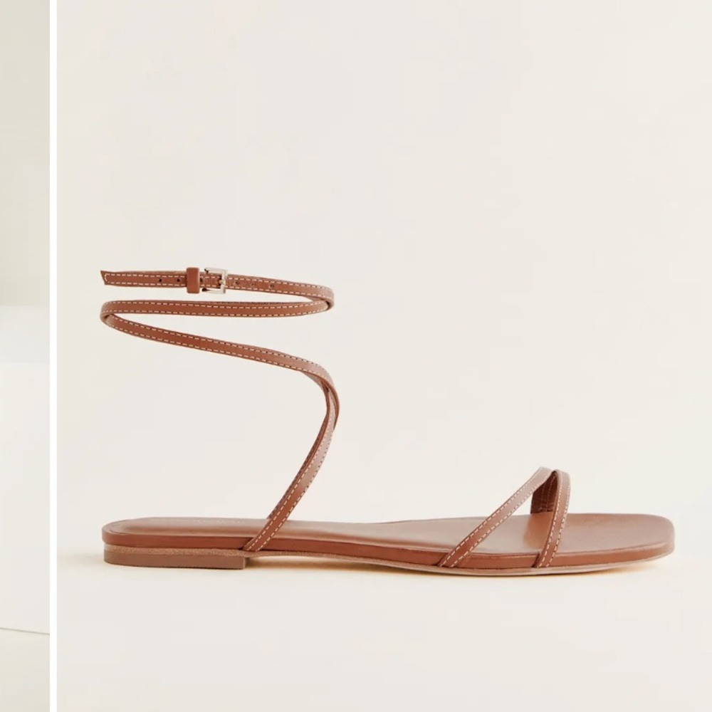 Reformation Maggie flat sandal size 8